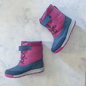 Sweet Merrell Pink Navy Toddler Unisex Girl Boy Winter Boots Sz 10M NWB